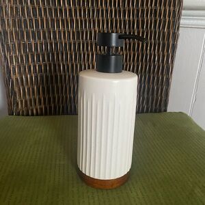 Beautiful soap/lotion dispenser